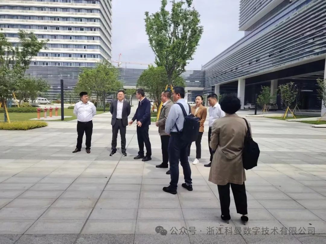 1714098748321768.jpg 640 (1).jpg